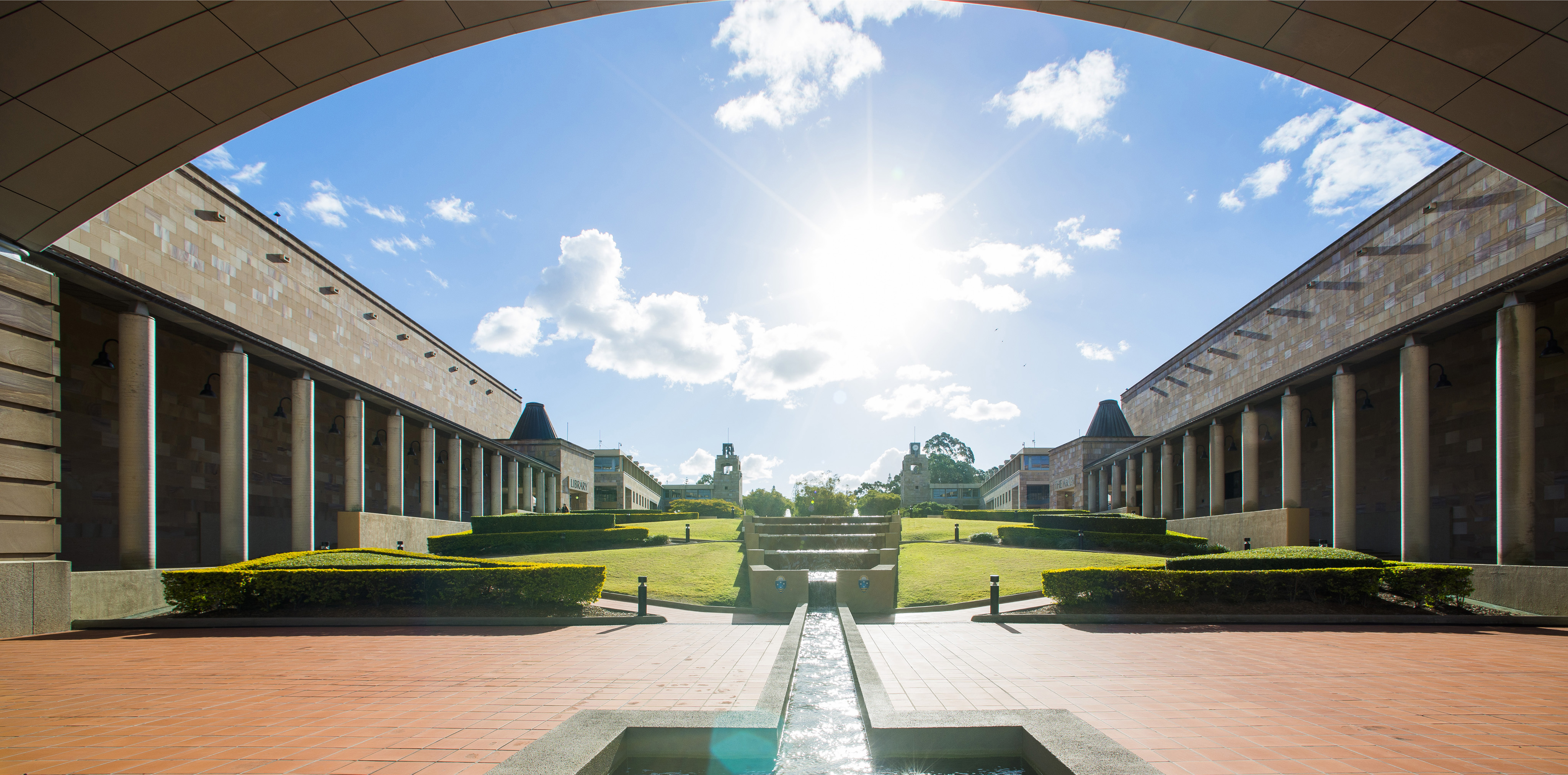 Designer of Bond University and the iconic Arch receives world's highest architecture honour Designer of Bond University and the iconic Arch receives world's highest architecture honour